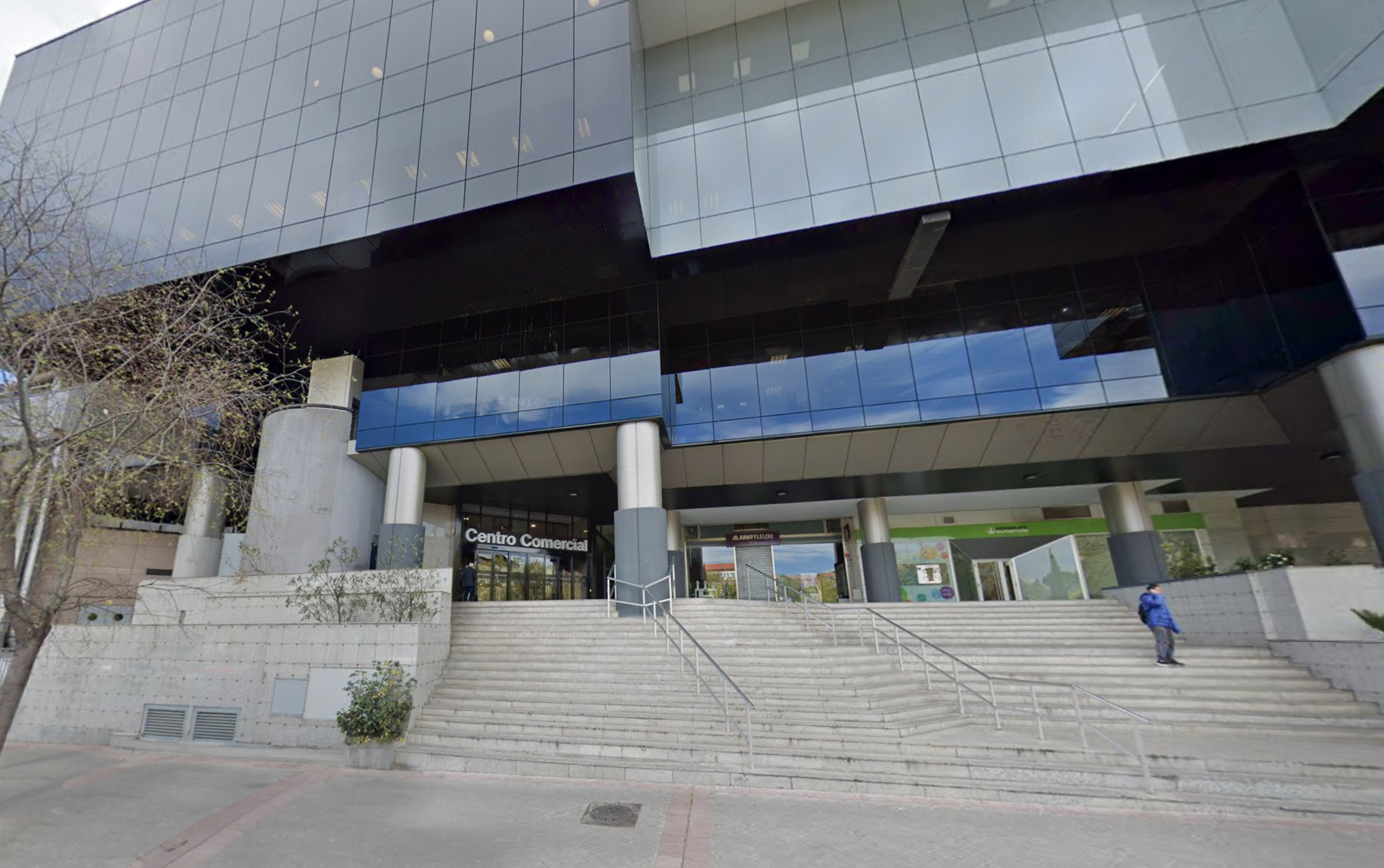 Arequipa 1 / Local en alquiler